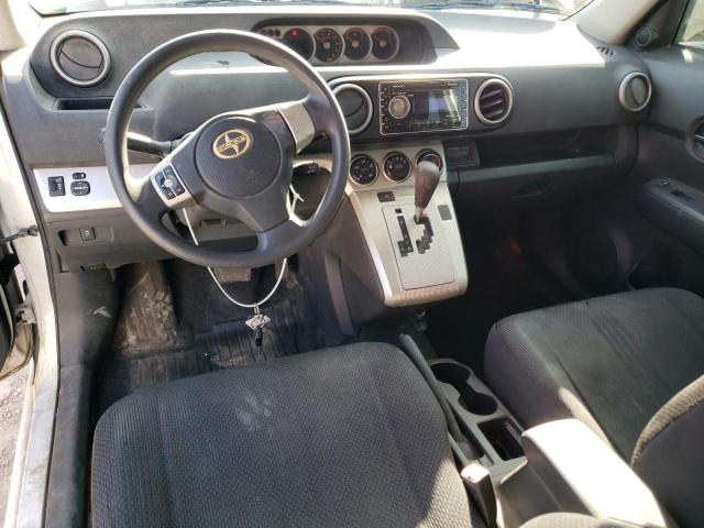 JTLKE50E081008547 - 2008 TOYOTA SCION XB Weiß Foto 8