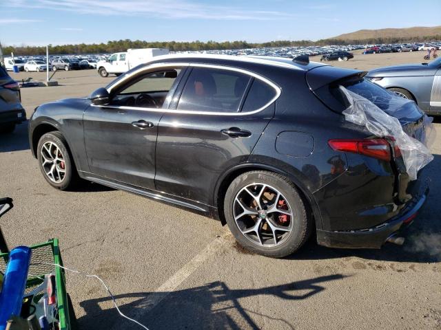 ZASPAKBN4L7C83828 - 2020 ALFA ROMEO STELVIO TI შავი ფოტო 2
