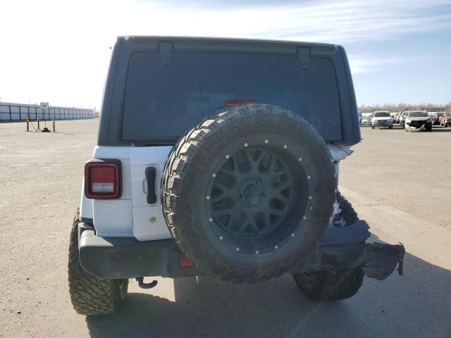 1C4HJXEG1KW535448 - 2019 JEEP WRANGLER U SAHARA WHITE photo 6