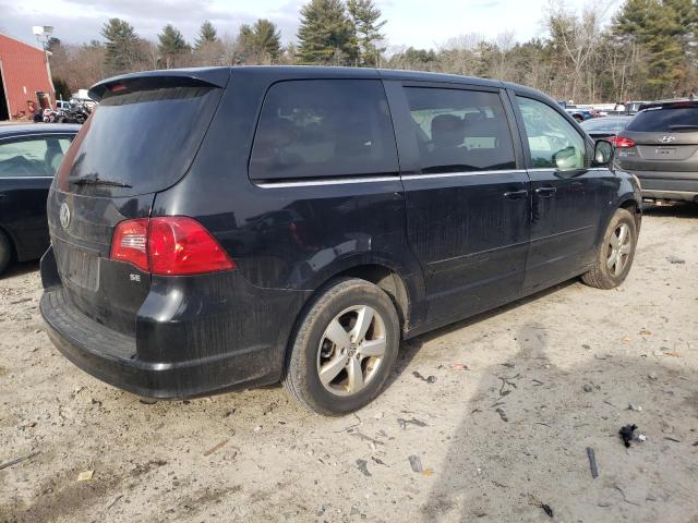 2V4RW3D1XAR280226 - 2010 VOLKSWAGEN ROUTAN SE BLACK photo 3