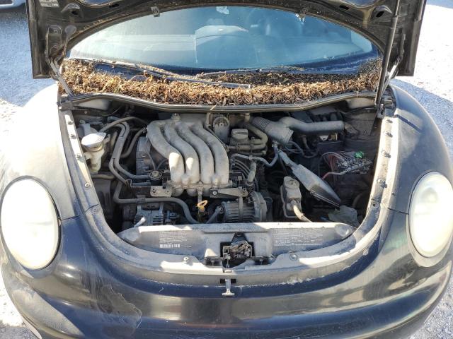3VWBK21C32M400106 - 2002 VOLKSWAGEN NEW BEETLE GL 黑色 照片 11