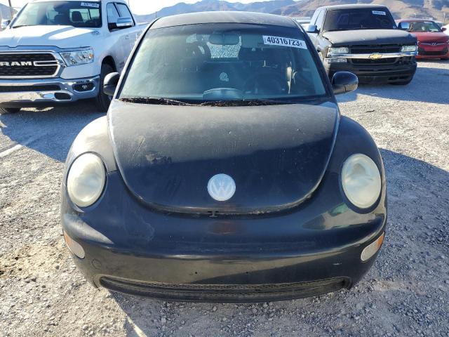 3VWBK21C32M400106 - 2002 VOLKSWAGEN NEW BEETLE GL 黑色 照片 5