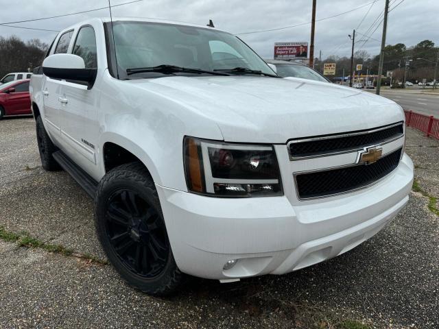 3GNNCFE00AG209929 - 2010 CHEVROLET AVALANCHE LT WHITE photo 1