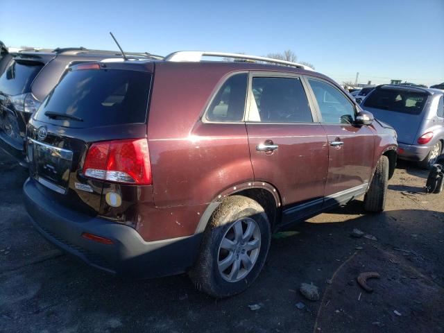 5XYKTDA27CG244878 - 2012 KIA SORENTO BASE MAROON photo 3