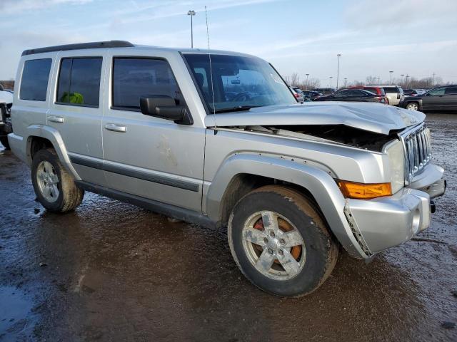 1J8HG48K48C229991 - 2008 JEEP COMMANDER SPORT Silber Foto 4