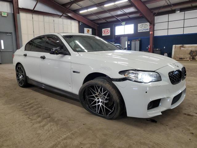 WBA5A7C52GG151746 - 2016 BMW 528 XI WHITE photo 4