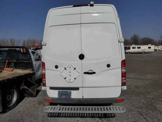 WD3PE8CB6B5583671 - 2011 MERCEDES-BENZ SPRINTER 2500 WHITE photo 6