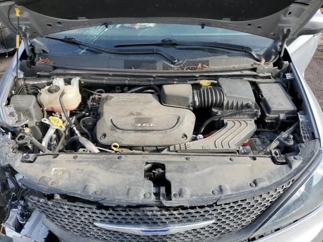 2C4RC1AG7JR274979 - 2018 CHRYSLER PACIFICA L SILVER photo 12