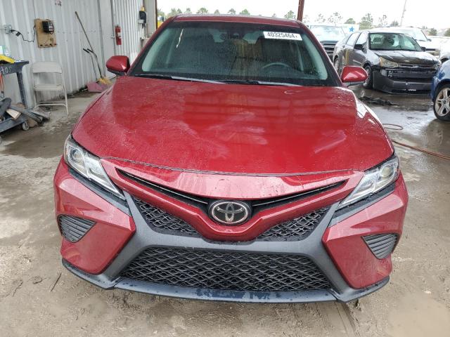 4T1B11HK5JU540824 - 2018 TOYOTA CAMRY L RED photo 5