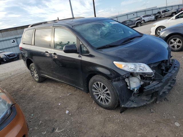 5TDYZ3DC9JS934459 - 2018 TOYOTA SIENNA XLE BLACK photo 4