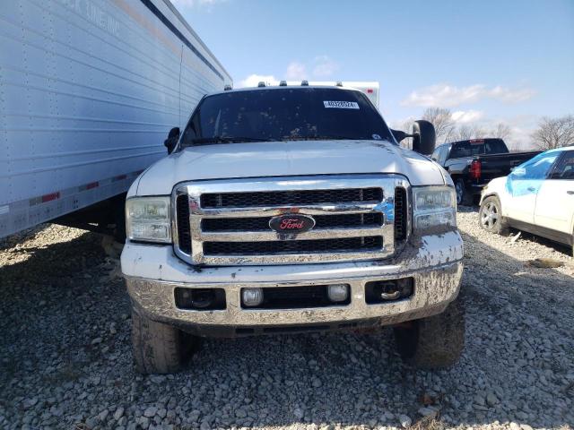 1FTWW31P45EB94919 - 2005 FORD F350 SRW SUPER DUTY WHITE photo 5