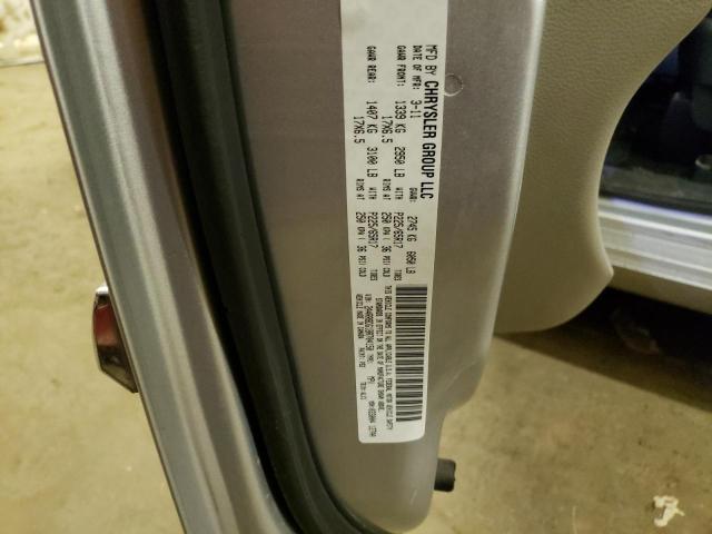 2A4RR8DG1BR704150 - 2011 CHRYSLER TOWN & COU TOURING L SILVER photo 13