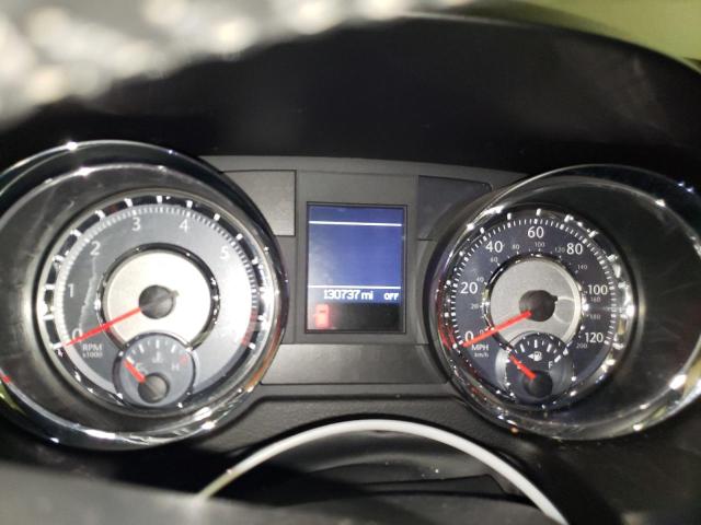 2A4RR8DG1BR704150 - 2011 CHRYSLER TOWN & COU TOURING L SILVER photo 9