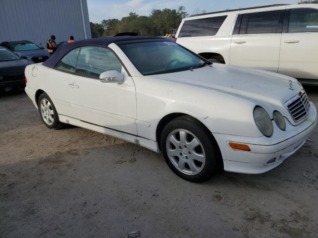 WDBLK65G4YT039179 - 2000 MERCEDES-BENZ CLK 320 WHITE photo 4