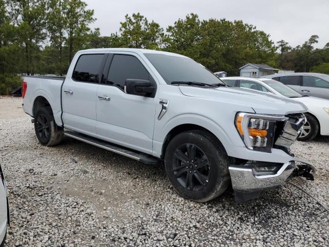 1FTEW1CP1MKE23148 - 2021 FORD F150 SUPERCREW SILVER photo 4