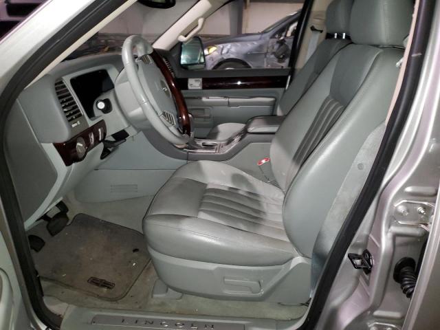 5LMEU78H93ZJ43177 - 2003 LINCOLN AVIATOR 银色 照片 7