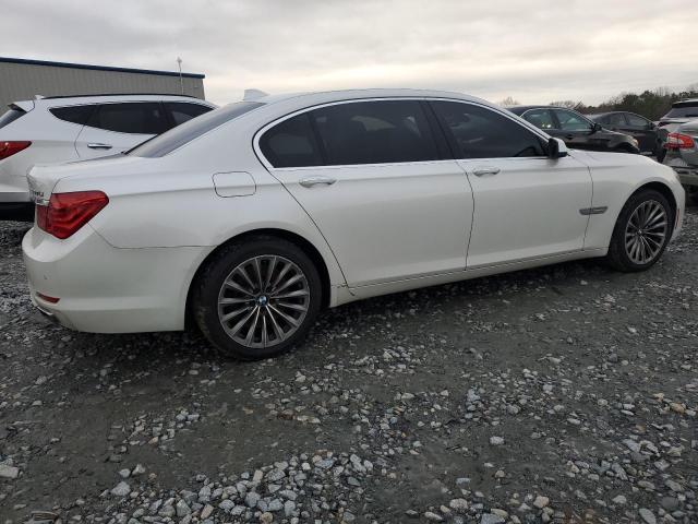 WBAKB8C54BCY65948 - 2011 BMW 750 LI WHITE photo 3