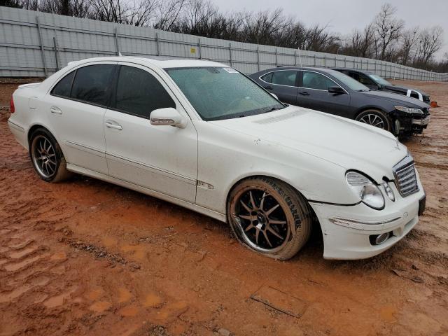 WDBUF56X47B101797 - 2007 MERCEDES-BENZ E 350 WHITE photo 4