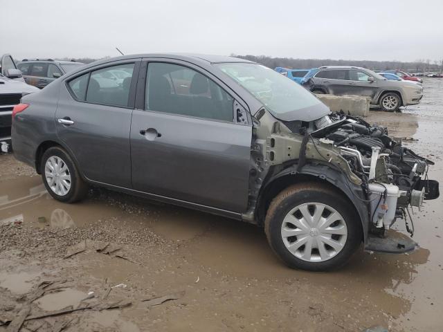 3N1CN7AP0JL881941 - 2018 NISSAN VERSA S GRAY photo 4