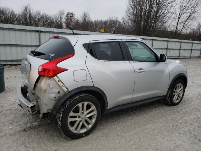 JN8AF5MVXDT214704 - 2013 NISSAN JUKE S SILVER photo 3