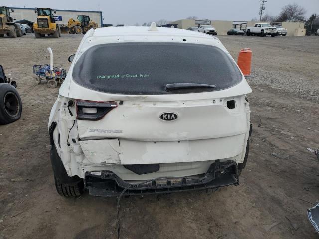 KNDPMCAC9L7670381 - 2020 KIA SPORTAGE LX WHITE photo 6