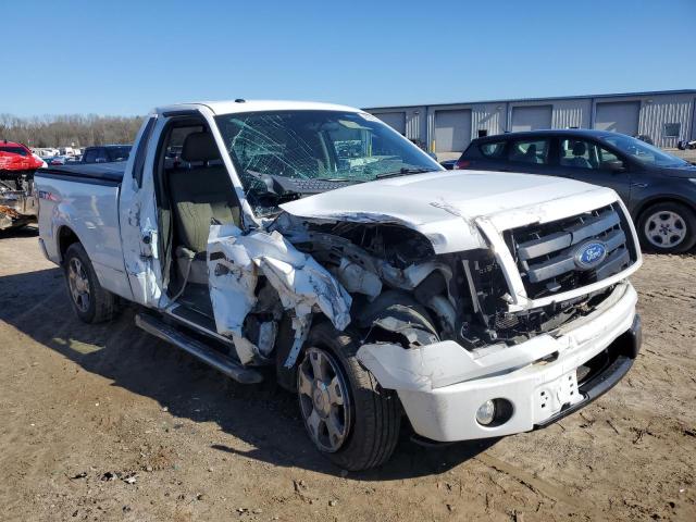 1FTMF1CW9AKE57126 - 2010 FORD F150 WHITE photo 4