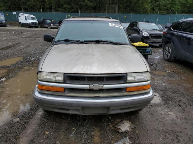 1GNCT18W21K160543 - 2001 CHEVROLET BLAZER TAN photo 5