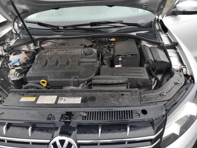 1VWBV7A34FC044342 - 2015 VOLKSWAGEN PASSAT SE SILVER photo 11