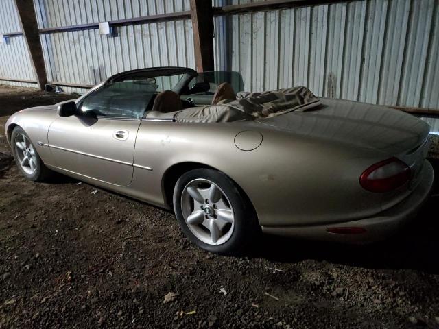 SAJGX204XXC040959 - 1999 JAGUAR XK8 GOLD photo 2