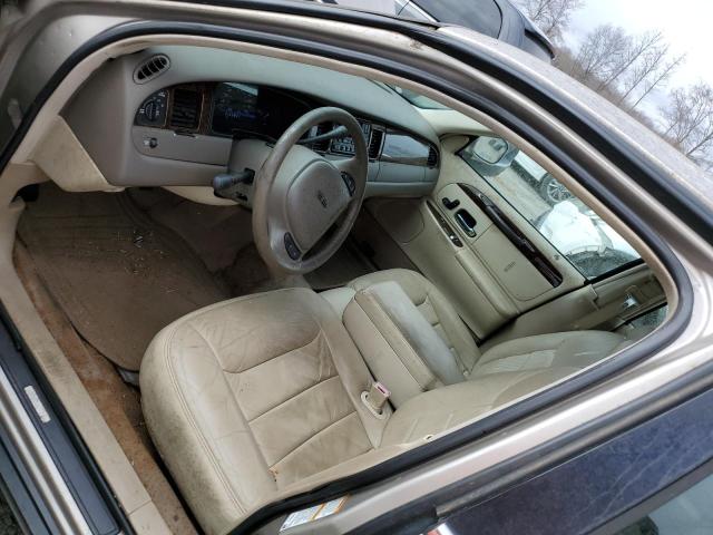 1LNHM81W4XY641720 - 1999 LINCOLN TOWN CAR EXECUTIVE Золотой фото 8