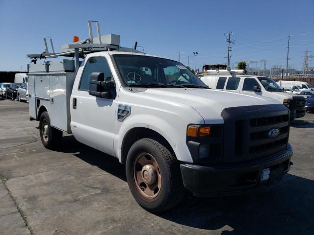 1FTWF30578EA26874 - 2008 FORD F350 SRW SUPER DUTY WHITE photo 4