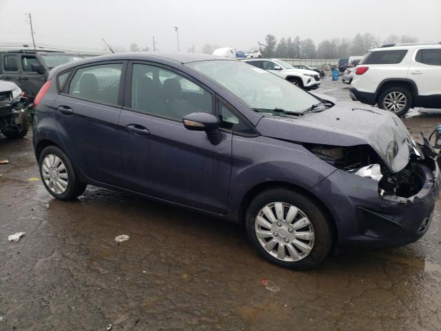 3FADP4EJ0DM146784 - 2013 FORD FIESTA SE BLUE photo 4