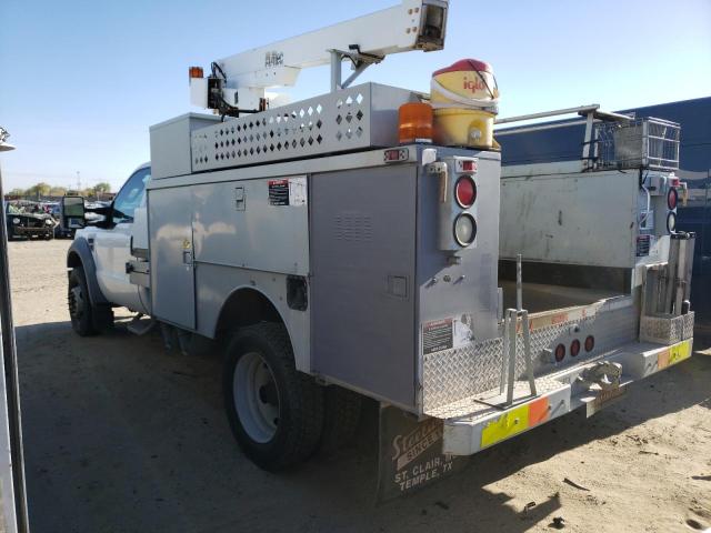 1FD4F46YX8EB87049 - 2008 FORD F450 SUPER DUTY WHITE photo 2