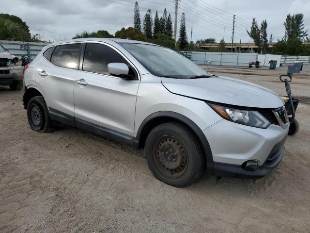 JN1BJ1CPXKW239658 - 2019 NISSAN ROGUE SPOR S SILVER photo 4