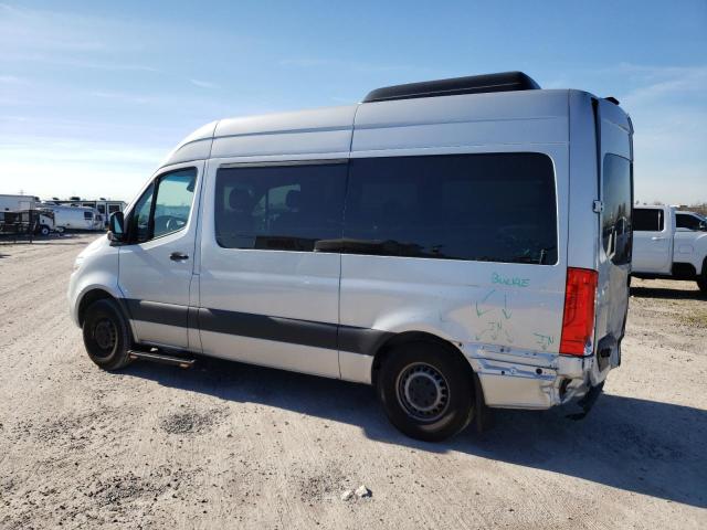 W1Z4NFHYXPT129718 - 2023 MERCEDES-BENZ SPRINTER 2500 SILVER photo 2