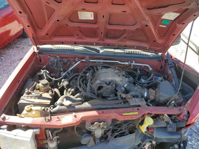 5N1ED28YX1C557588 - 2001 NISSAN XTERRA XE RED photo 11