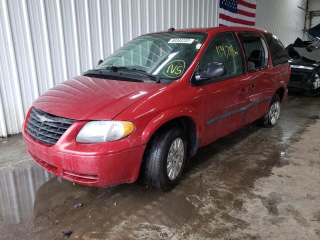 1C4GP45R05B419910 - 2005 CHRYSLER TOWN & COU წითელი ფოტო 2