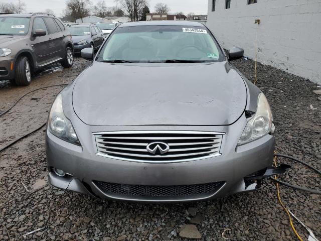 JN1CV6EL6FM890366 - 2015 INFINITI Q60 JOURNEY GRAY photo 5