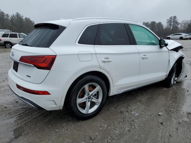 WA1AAAFY5M2019829 - 2021 AUDI Q5 PREMIUM WHITE photo 3