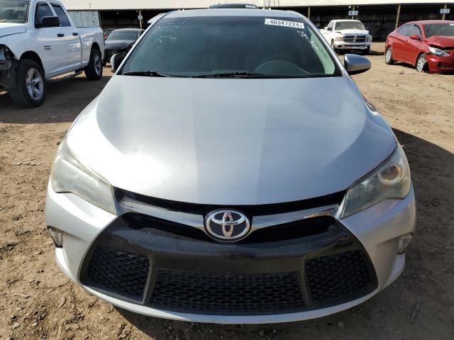 4T1BF1FK9GU140763 - 2016 TOYOTA CAMRY LE SILVER photo 5