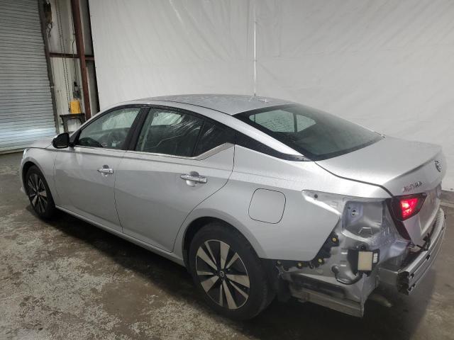 1N4BL4DV2NN315704 - 2022 NISSAN ALTIMA SV SILVER photo 2