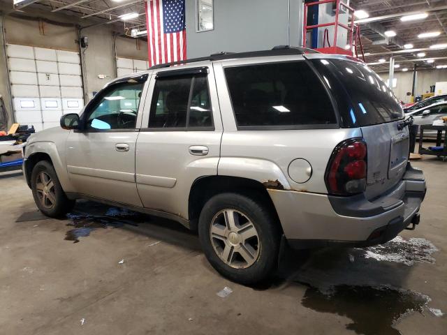 1GNDT13S652362350 - 2005 CHEVROLET TRAILBLAZE LS BEIGE photo 2