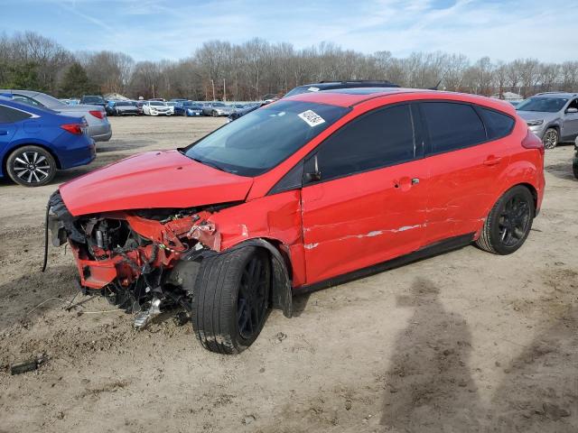 1FADP3K24GL279819 - 2016 FORD FOCUS SE RED photo 1
