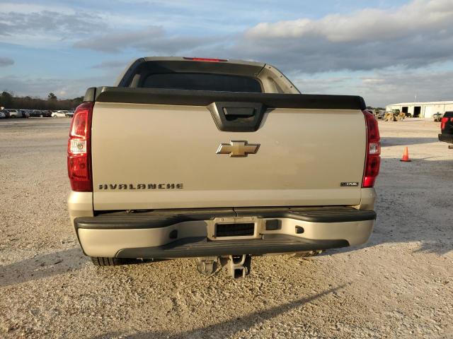 3GNEC120X7G174364 - 2007 CHEVROLET AVALANCHE C1500 BEIGE photo 6