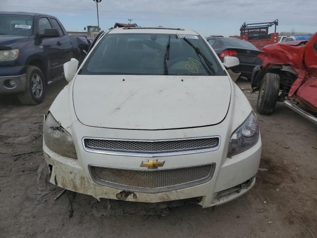 1G1ZE5EB2A4152364 - 2010 CHEVROLET MALIBU LTZ თეთრი ფოტო 5