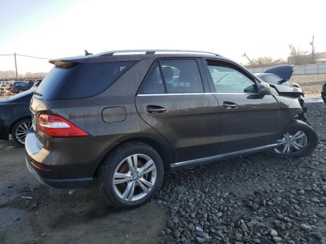 4JGDA5HBXCA026441 - 2012 MERCEDES-BENZ ML 350 4MATIC BROWN photo 3