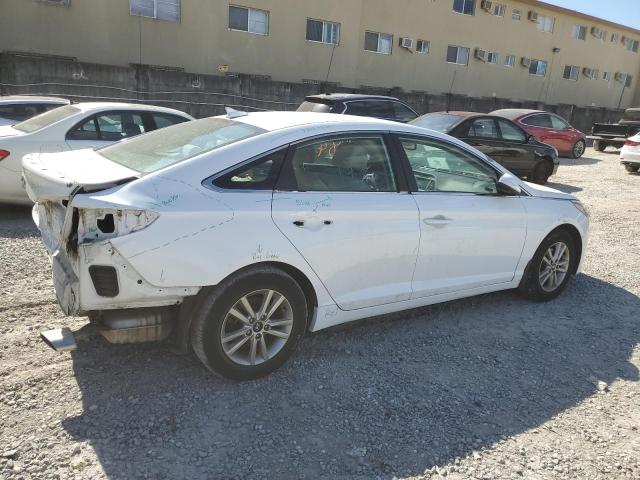 5NPE24AFXHH458976 - 2017 HYUNDAI SONATA SE WHITE photo 3