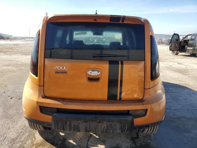 KNDJT2A2XA7104687 - 2010 KIA SOUL + ORANGE photo 6