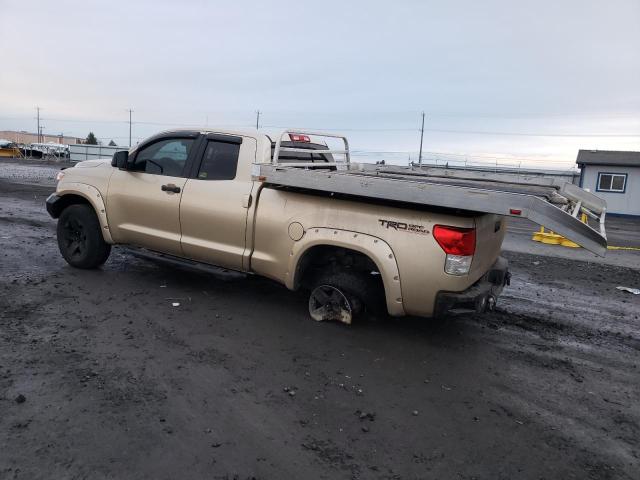 5TFUY5F18AX158084 - 2010 TOYOTA TUNDRA DOUBLE CAB SR5 GOLD photo 2