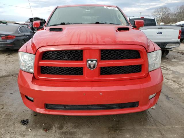 1D7RV1CT7BS551348 - 2011 DODGE RAM 1500 RED photo 5